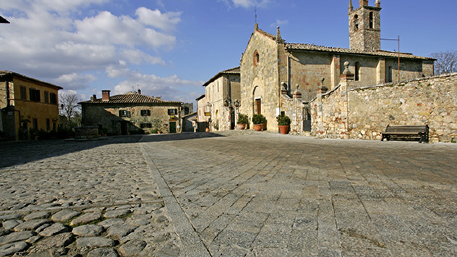 castello-monteriggioni-04.JPG